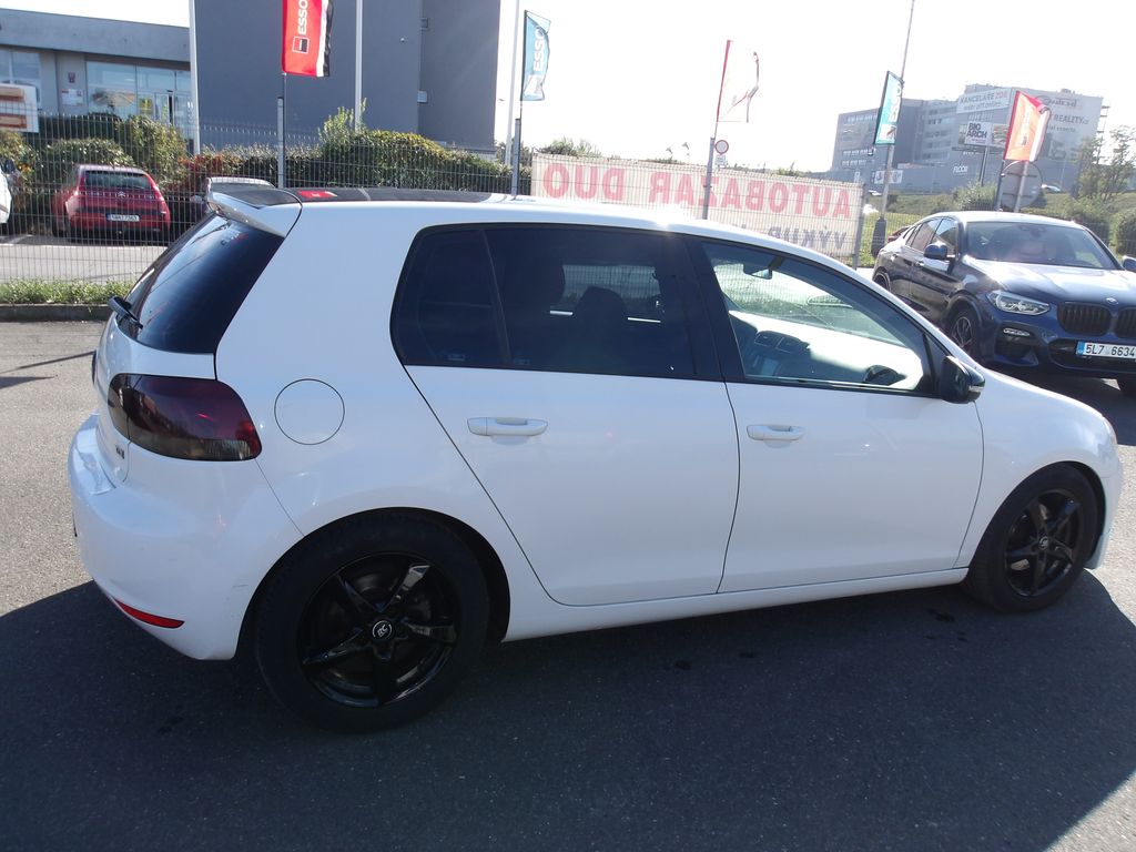 volkswagen-golf-1-6tdi-77kw-cr - 7
