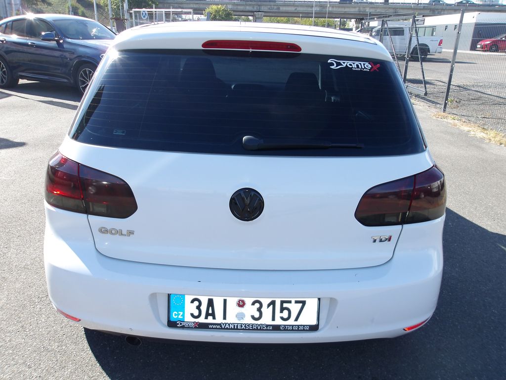 volkswagen-golf-1-6tdi-77kw-cr - 9