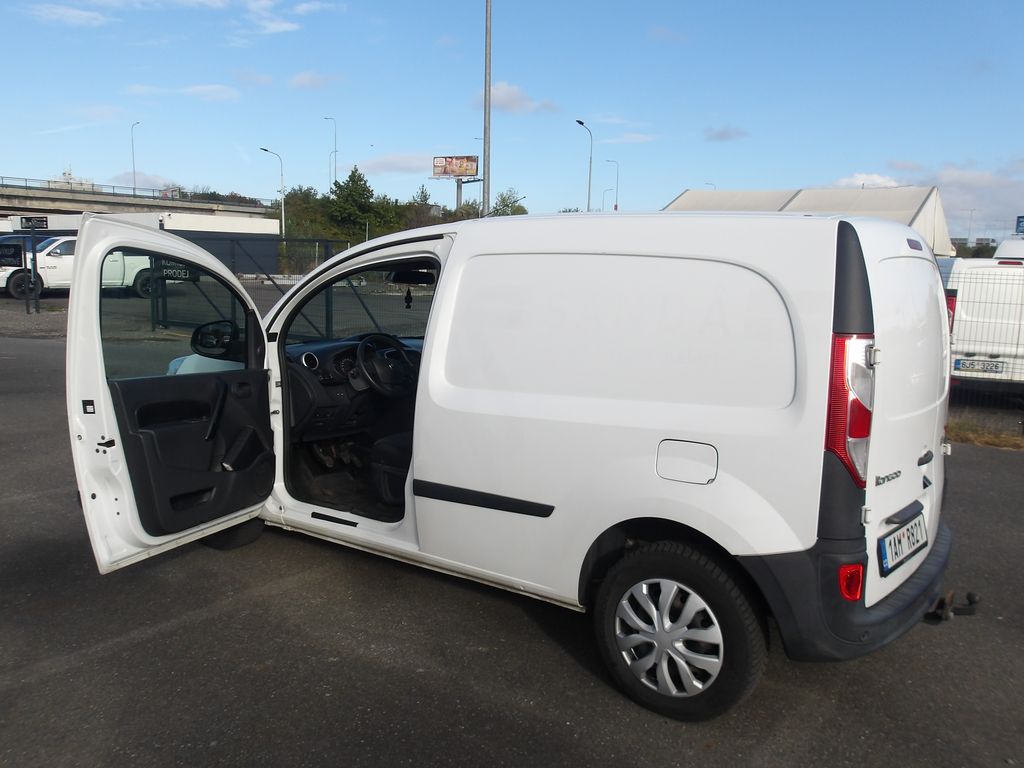 citroen-berlingo-1-5dci-3-mista-park-kamera - 2