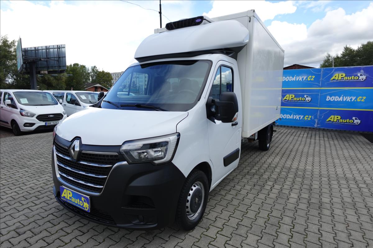 Renault Master 2,3 DCI  SKŘÍŇ CHLAĎÁK KLIMA
