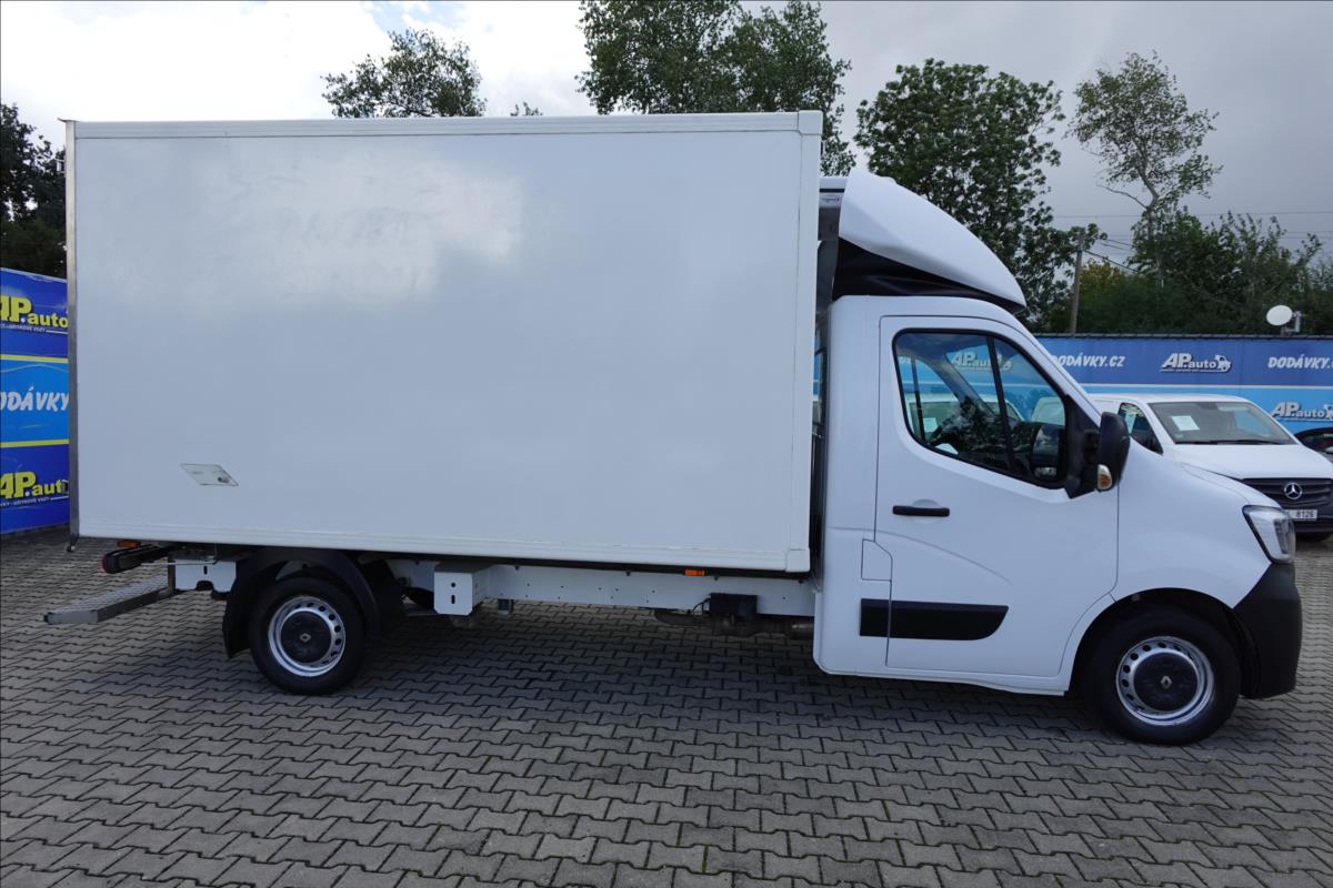 renault-master-2-3-dci-skrin-chladak-klima - 6