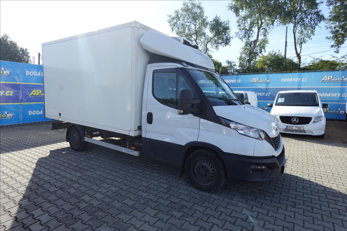 iveco-daily-3-0-hpt-35s18-skrin-chladak - 6
