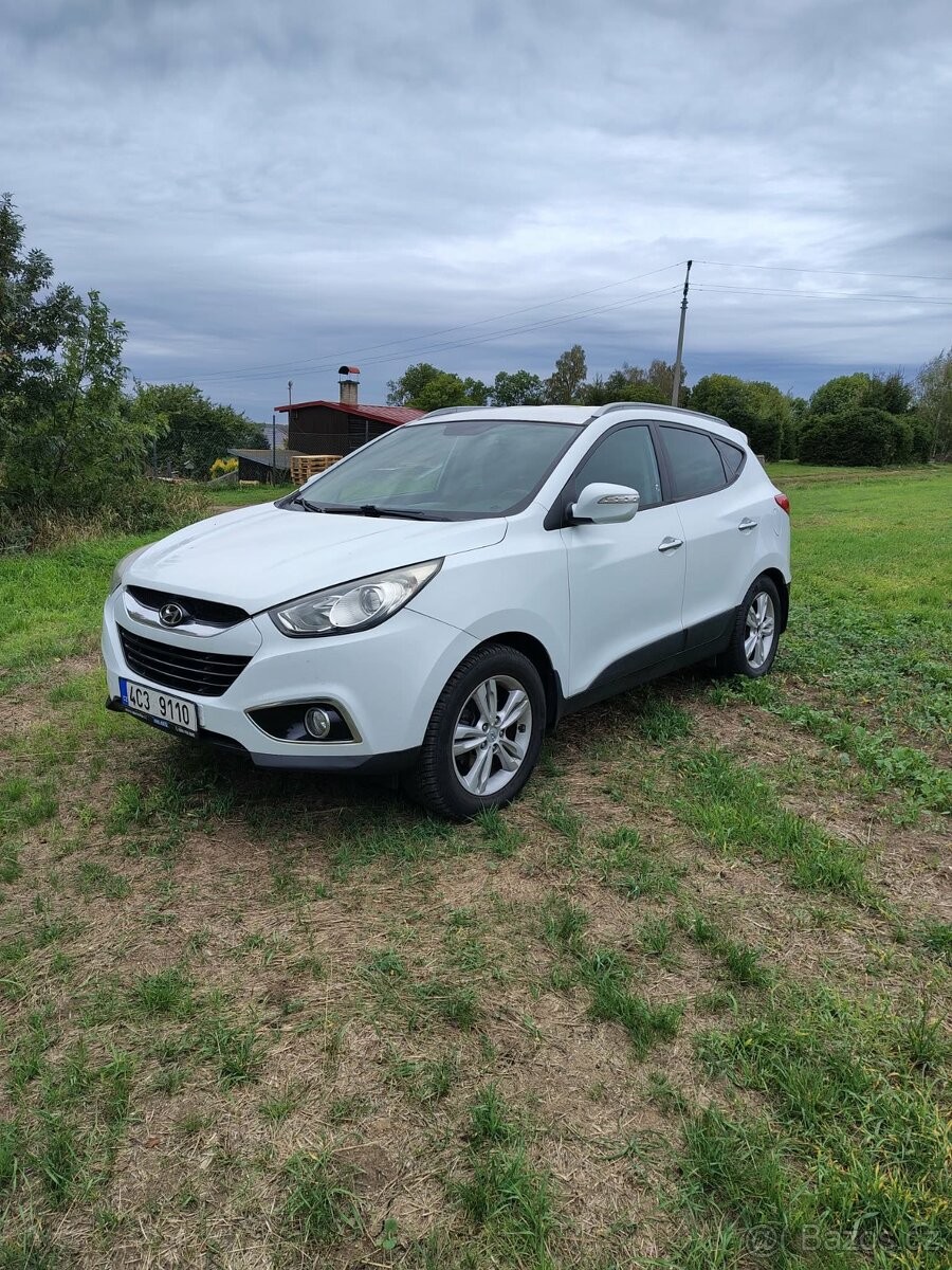 hyundai-ix35-2-0-i-benzin-4x4 - 8