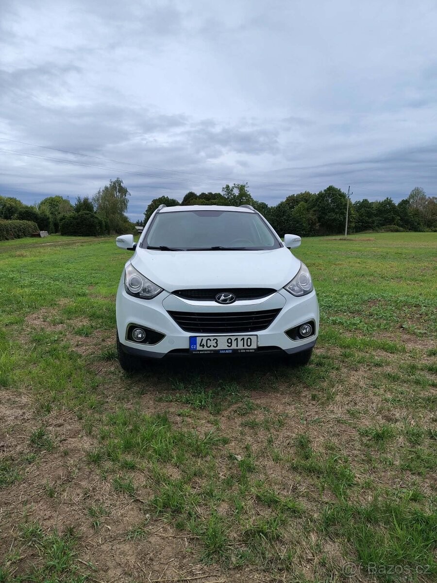 hyundai-ix35-2-0-i-benzin-4x4 - 9