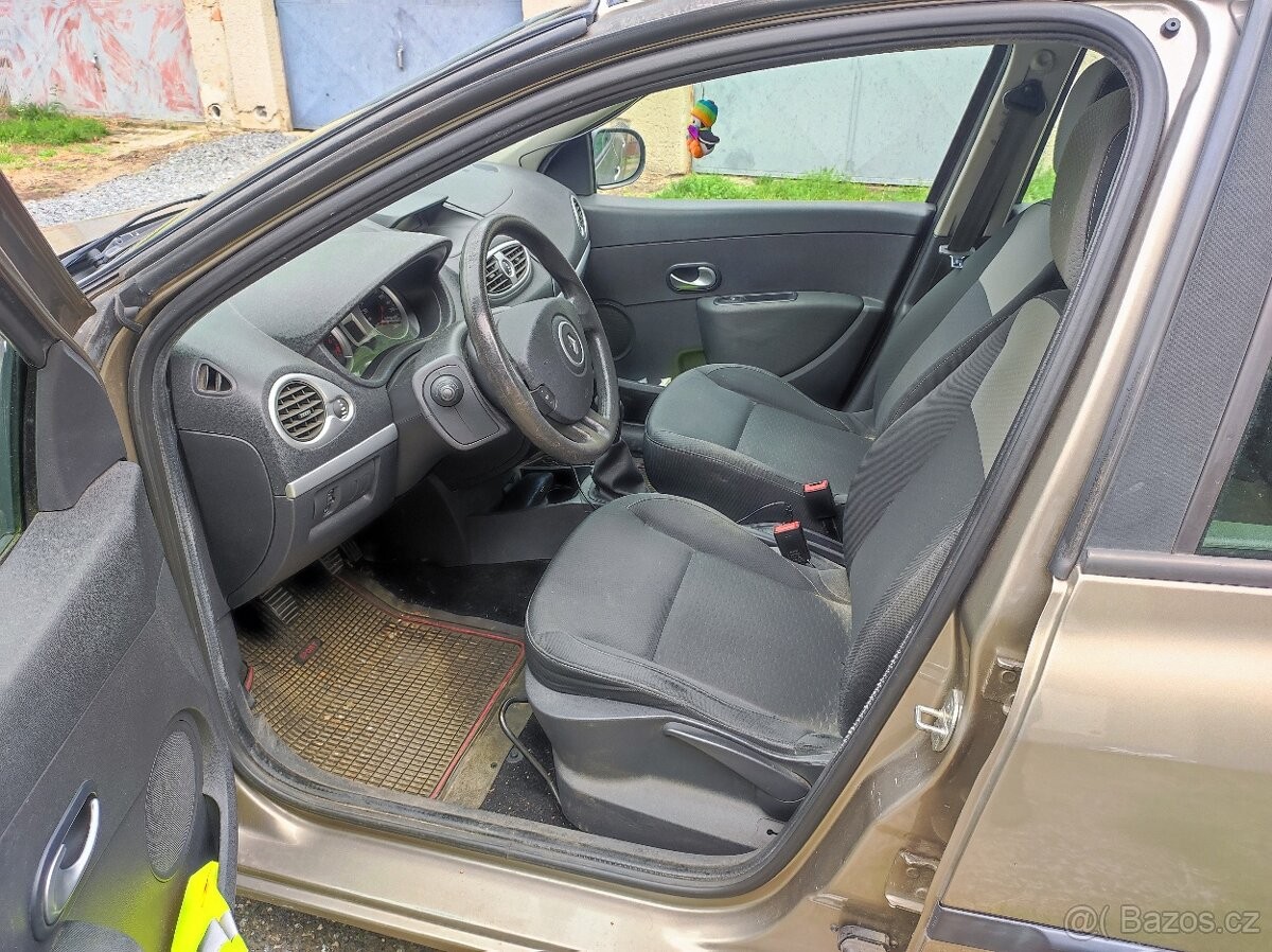 renault-clio-1-2-benzin-r-v-2009 - 4
