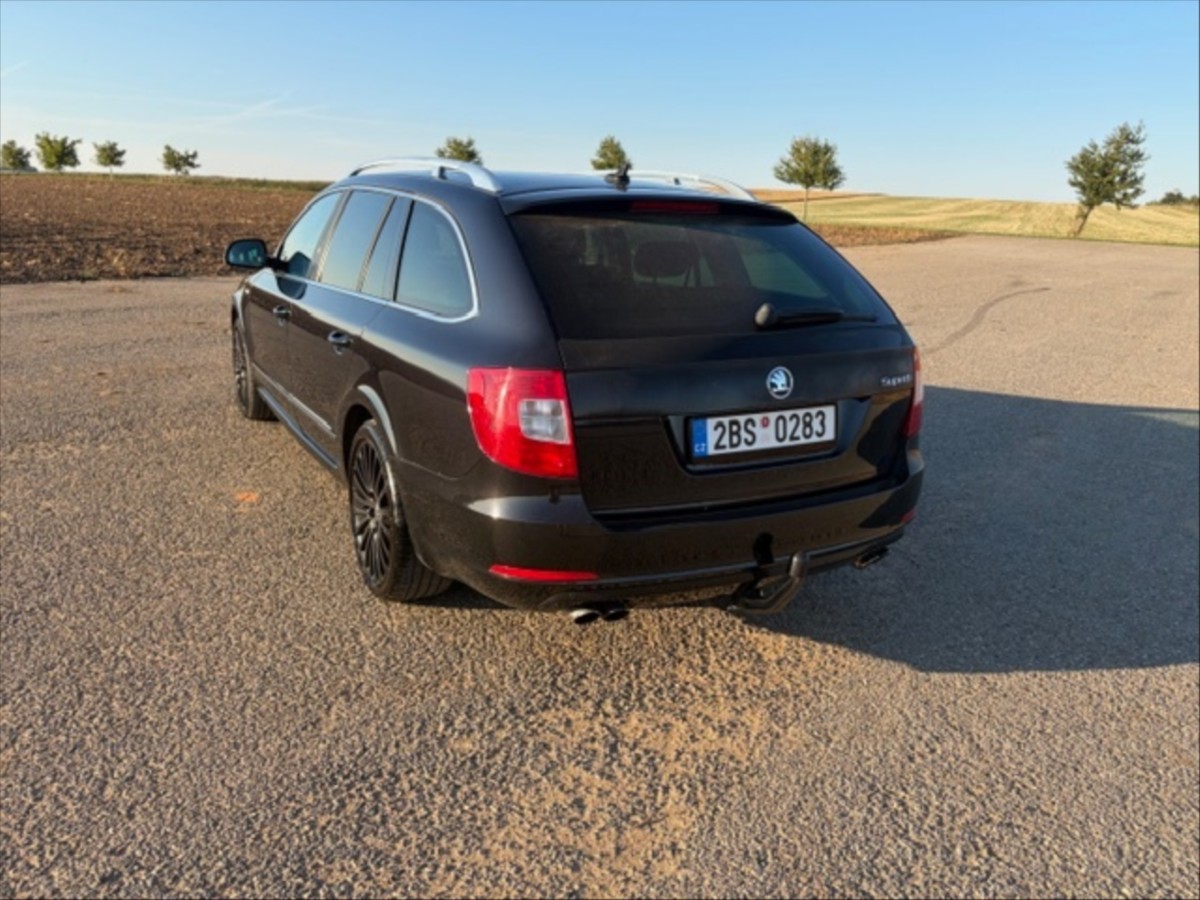 skoda-octavia-3-6-v6-l-k-dsg-dph-f1-4x4 - 6
