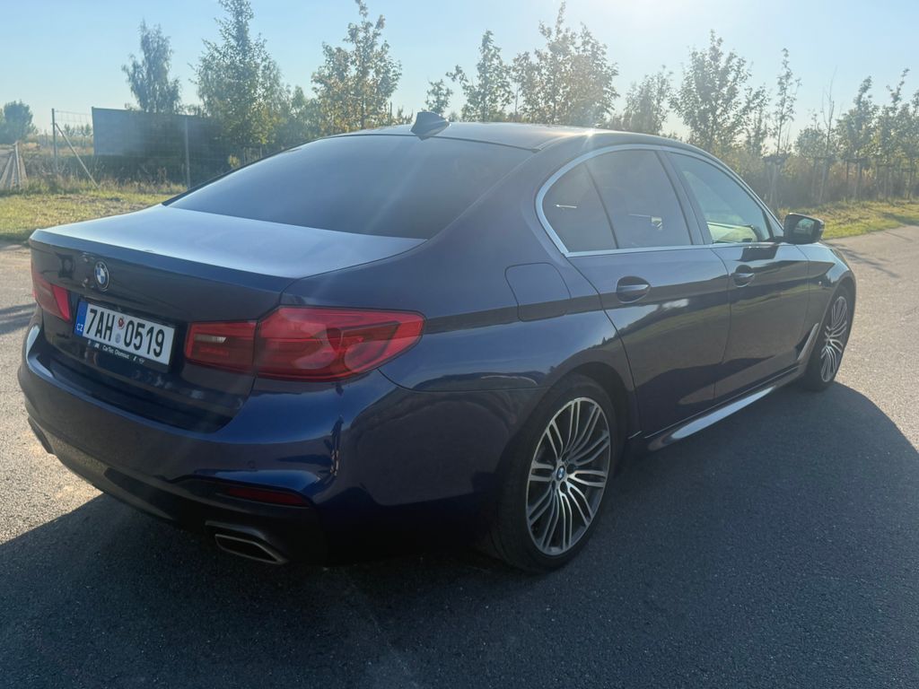 bmw-rada-5-x-drive-plna-vybava-odpocet-dph - 4