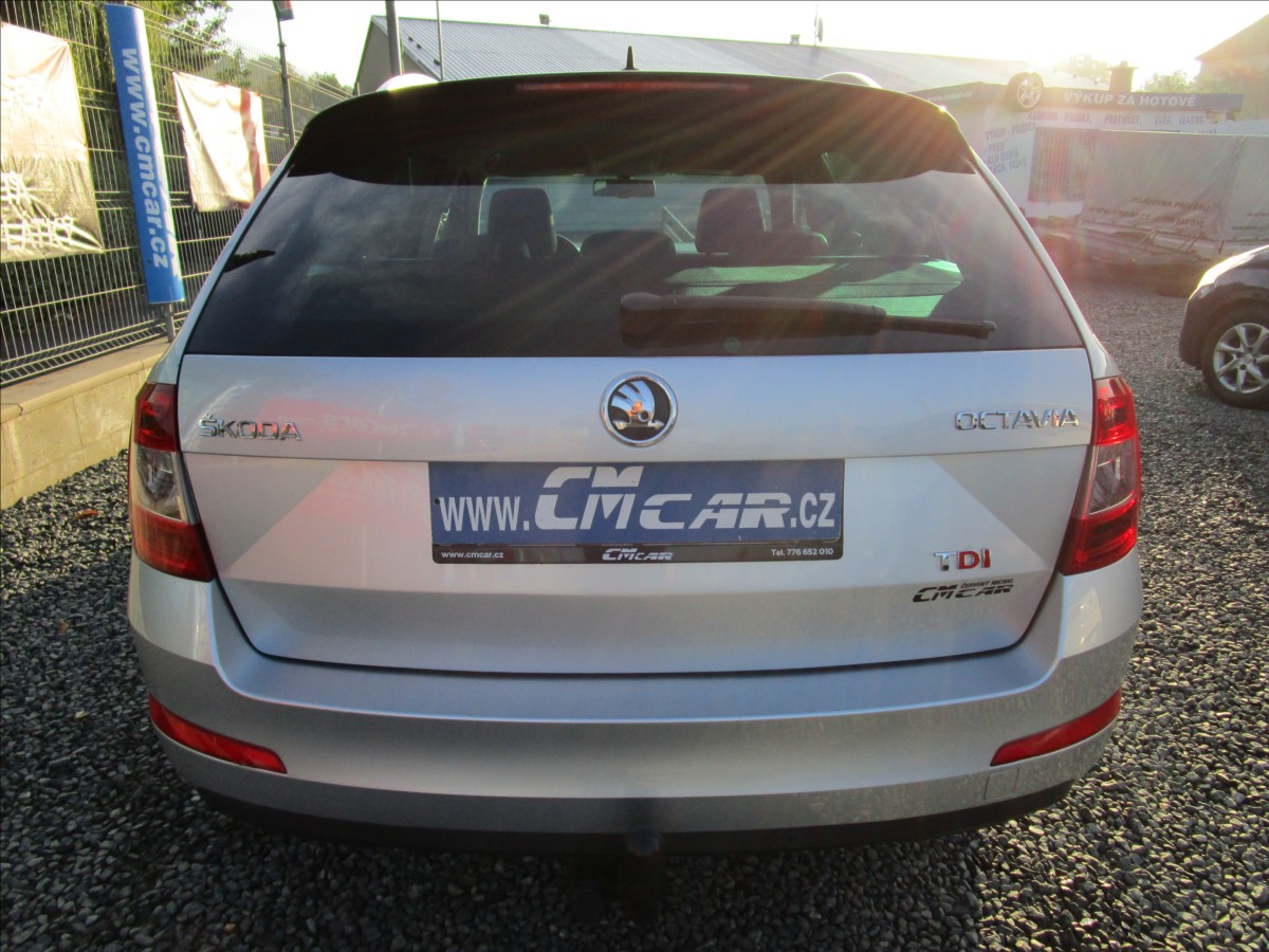 skoda-octavia-combi-1-6tdi-greenline-bi-xenony-kuze - 4