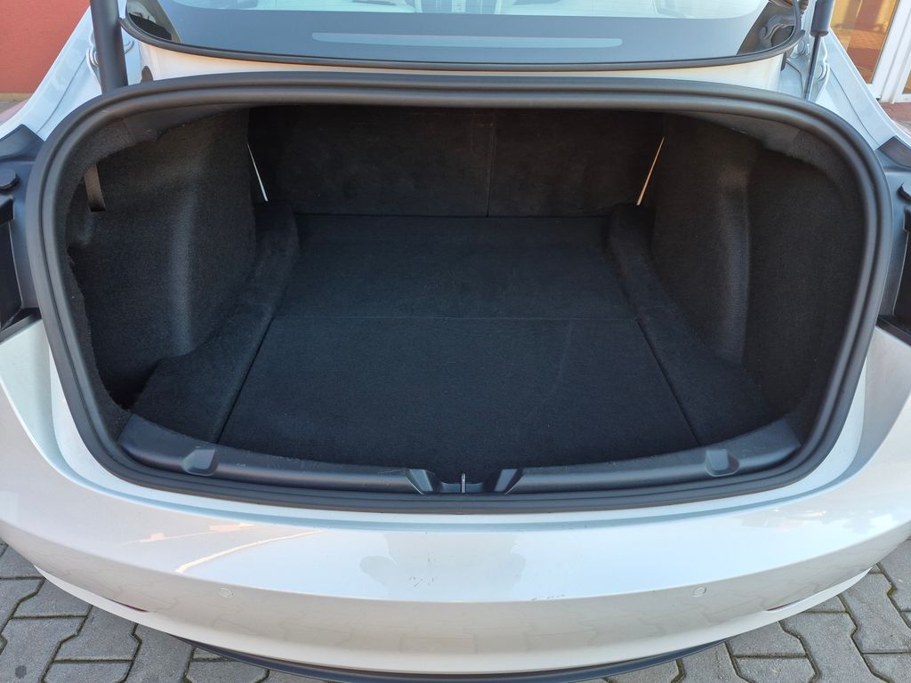 tesla-model-3-performance-377-kw-soh-85-4 - 8