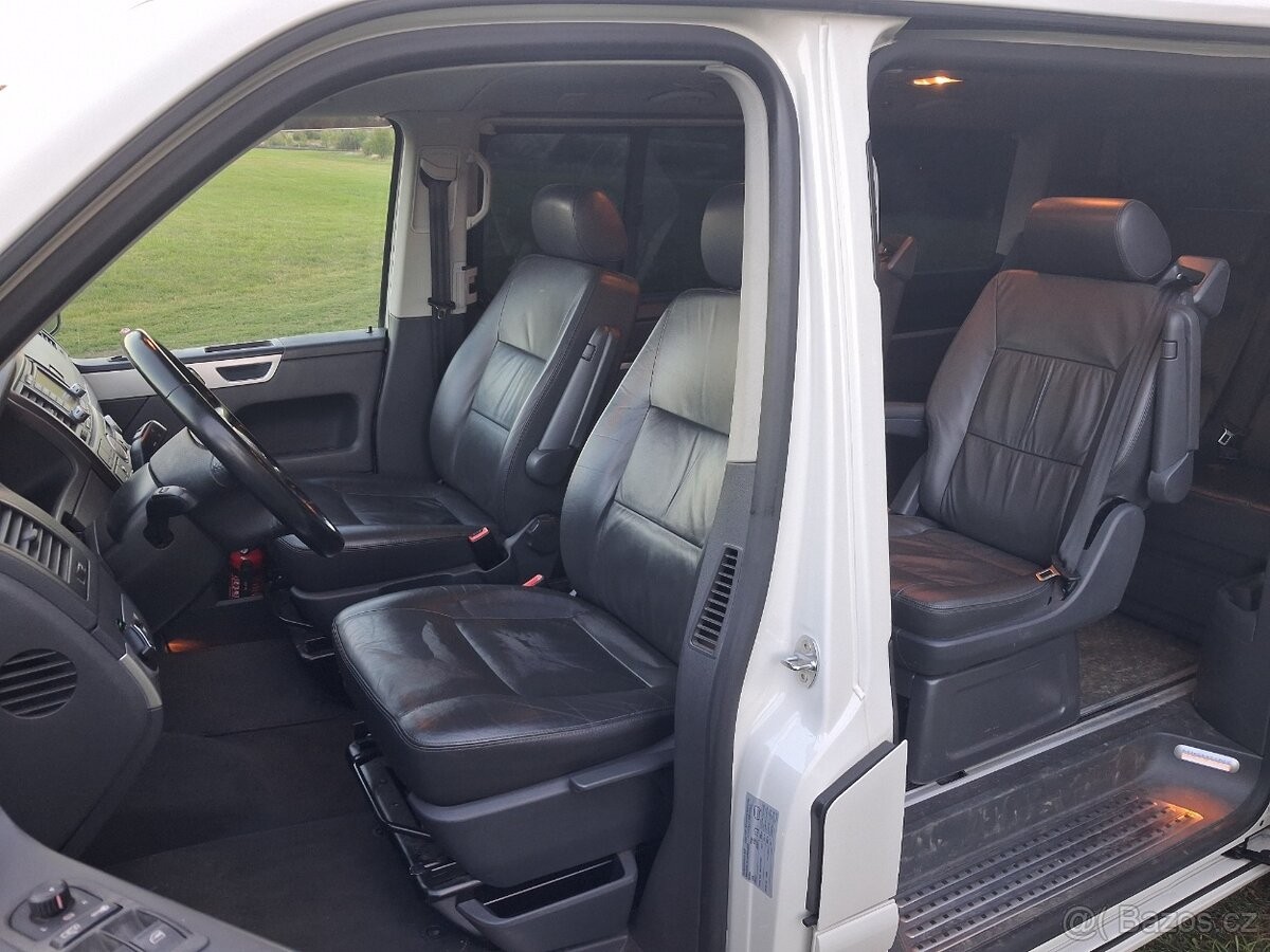 volkswagen-multivan-3-2-vr6-highline-4motion - 6