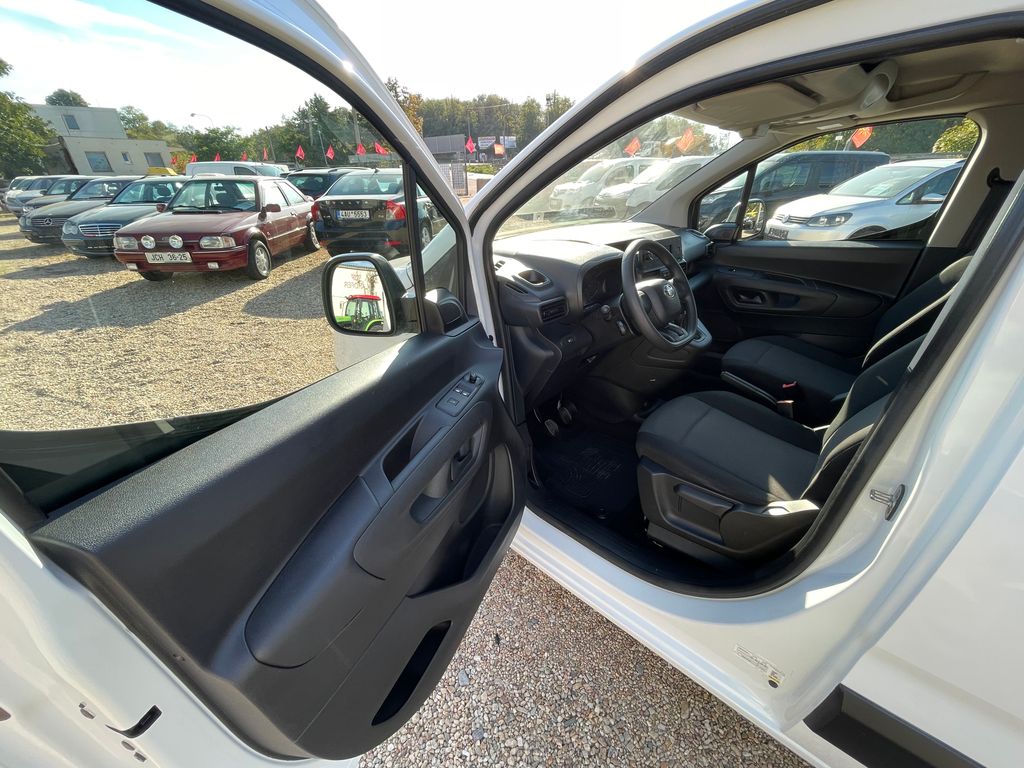 toyota-proace-1-5d-4d-75kw-l2h1-cz-146tiskm - 7