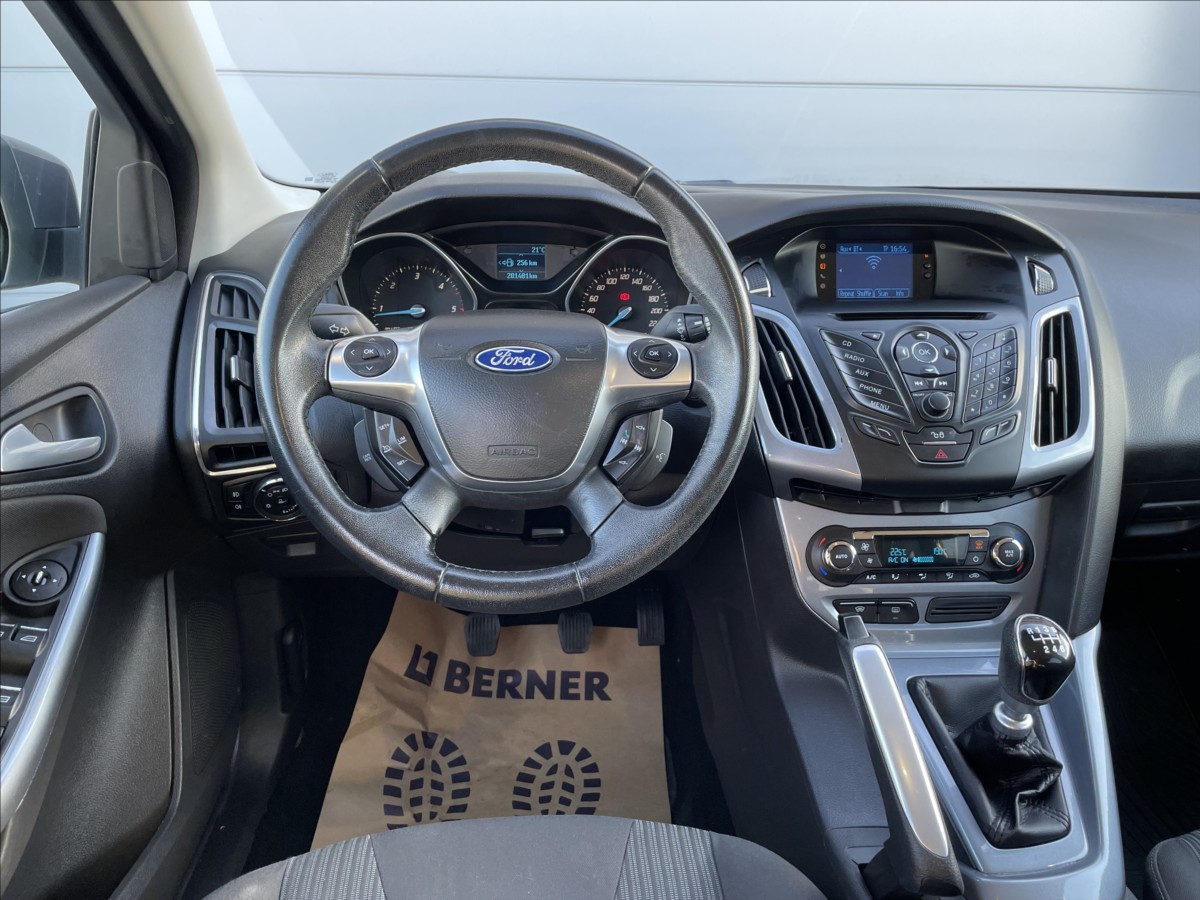 ford-focus-1-6-tdci-85kw-aut-klima - 9