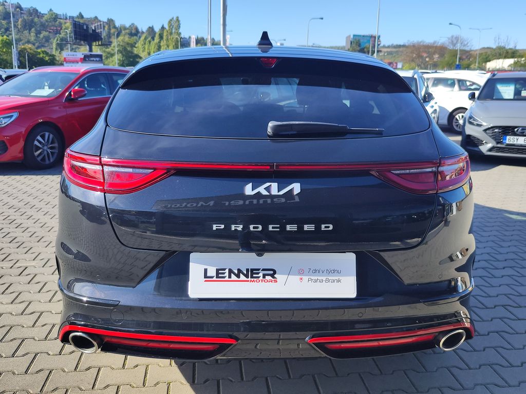 kia-pro-ceed-1-6-t-gdi-150kw-gt-dct - 5