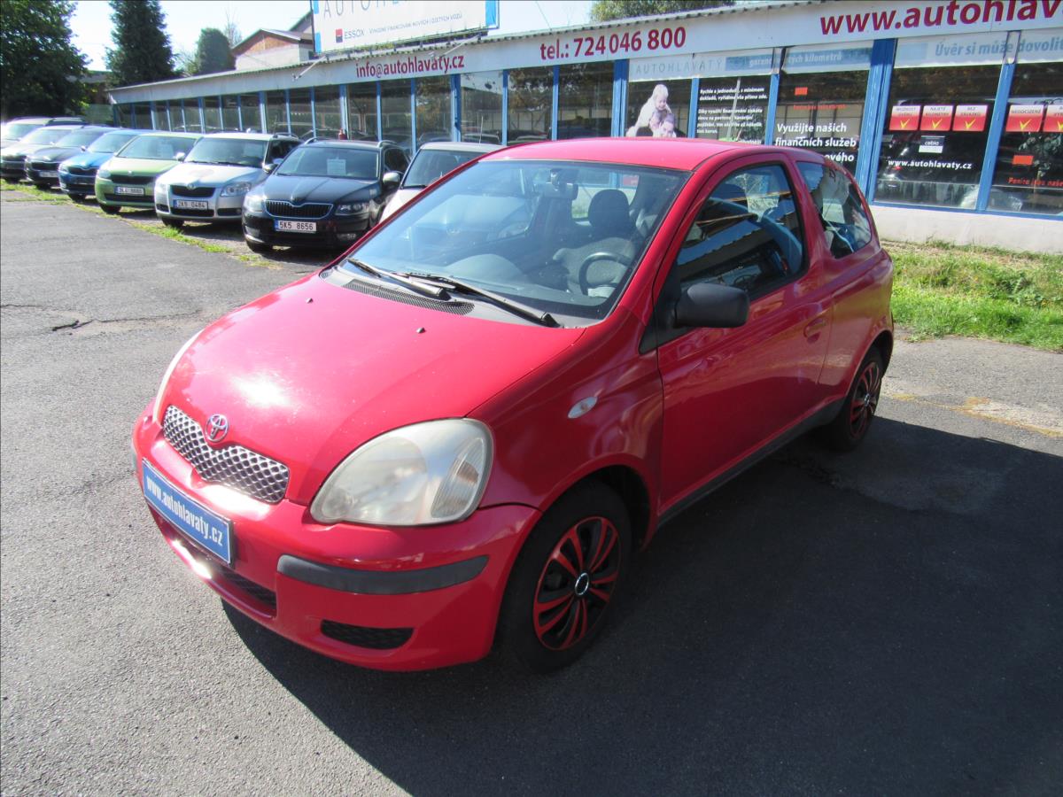 Toyota Yaris 1,0 i Terra VVT-i