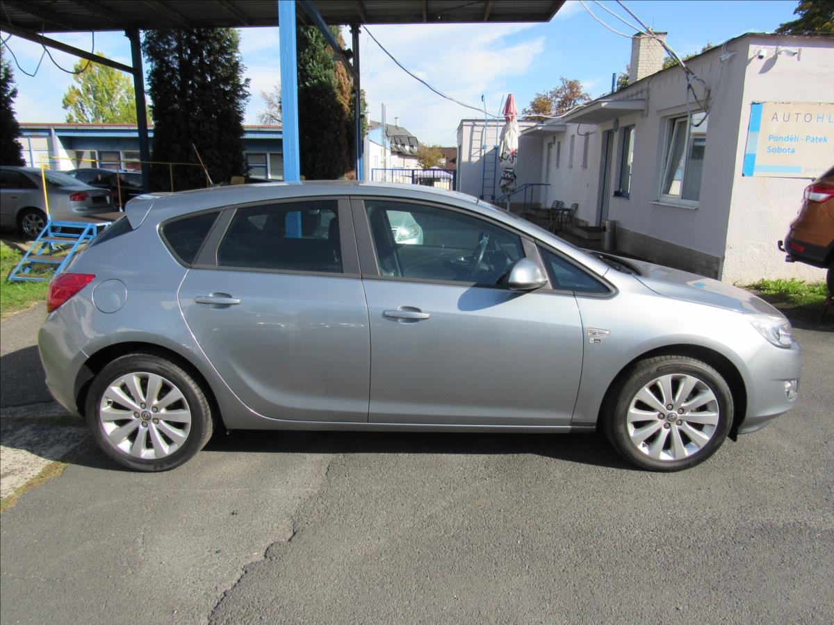 opel-astra-1-4-turbo-103kw - 7