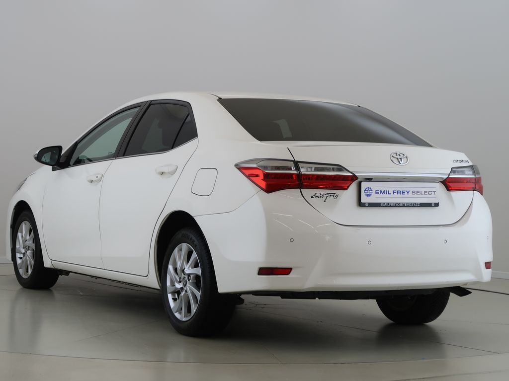 toyota-corolla-1-6vvt-i-97kw-manual-cz - 6
