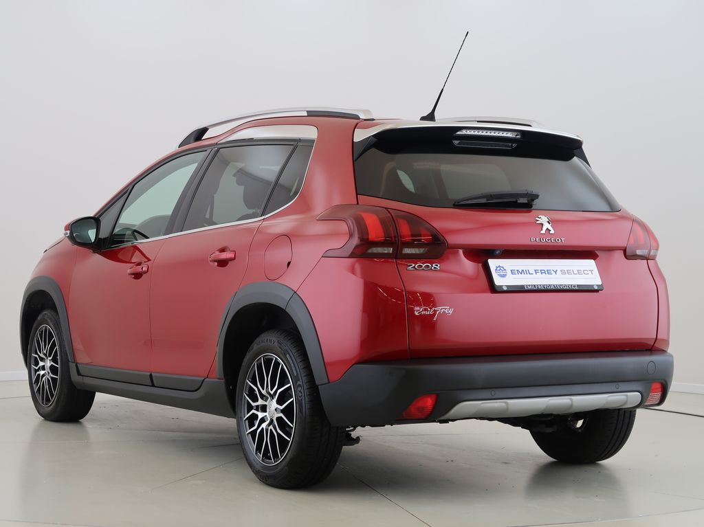 peugeot-2008-1-2-puretech-allure-81kw-cz - 6