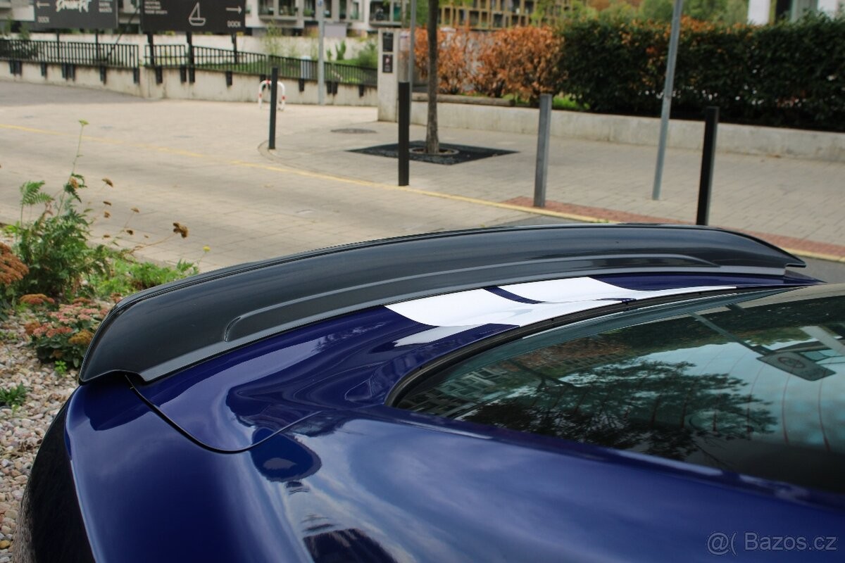 ford-mustang-5-0-v8-gt-performance - 8