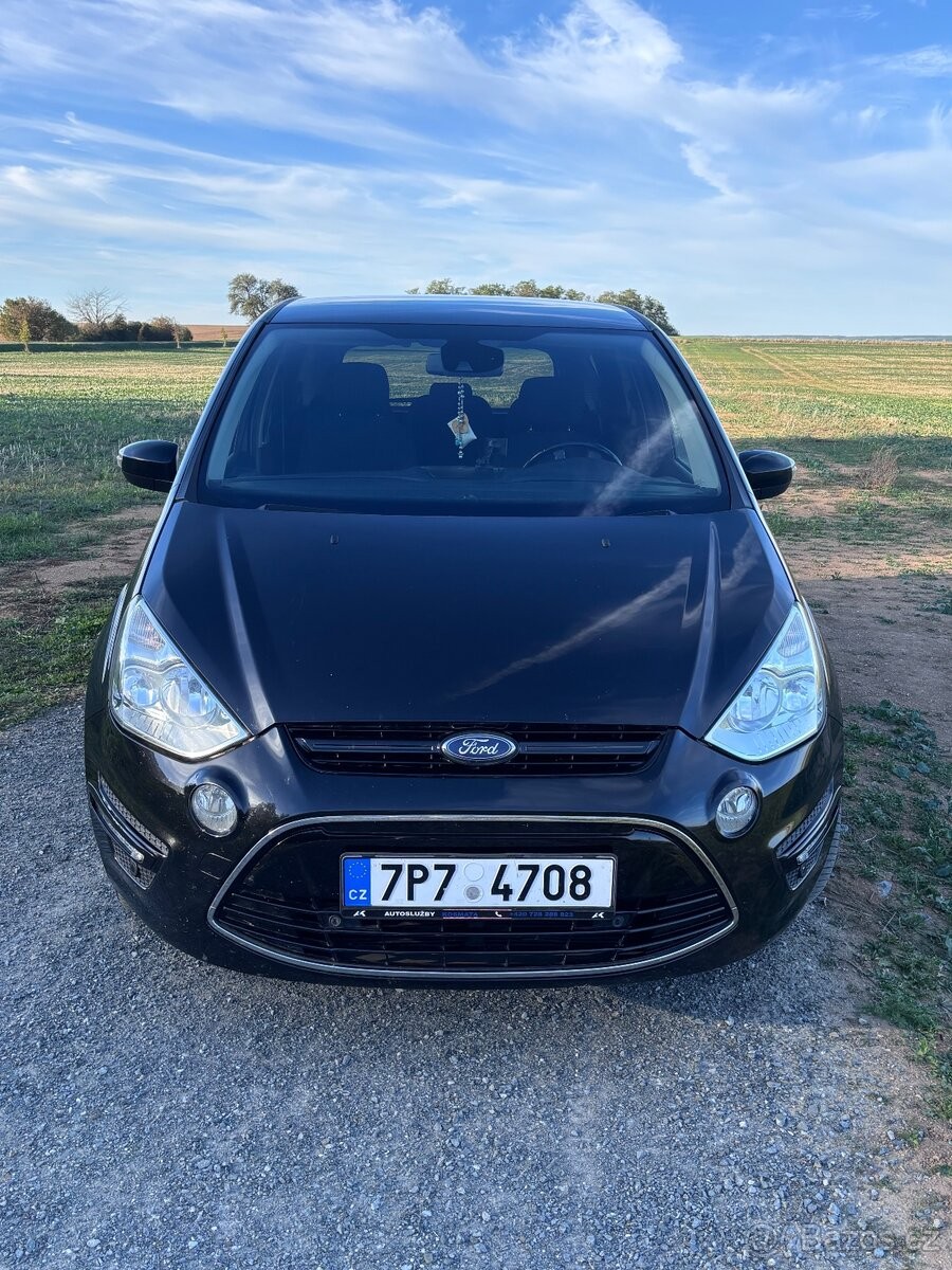 Ford S-MAX 2,0   TDCi 103 kW Titanium – 5 míst
