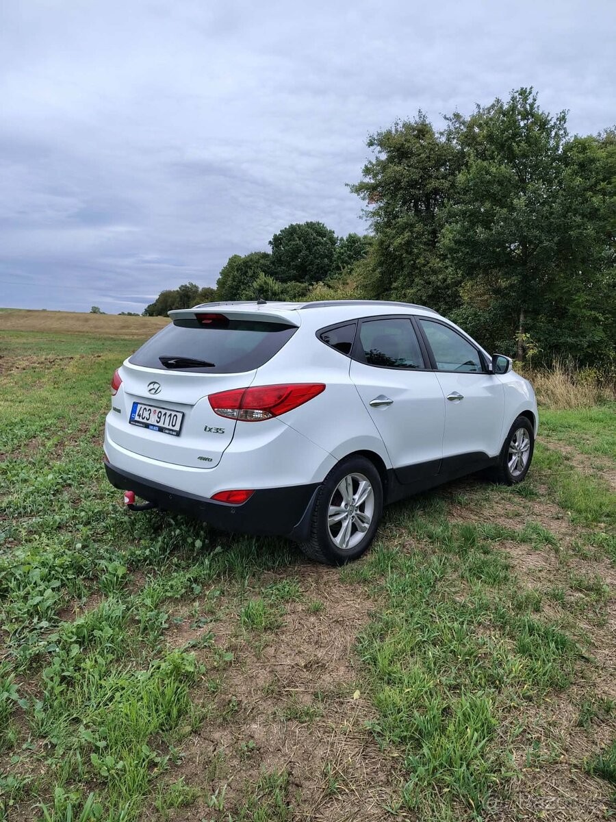hyundai-ix35-2-0-i-benzin-4x4 - 8