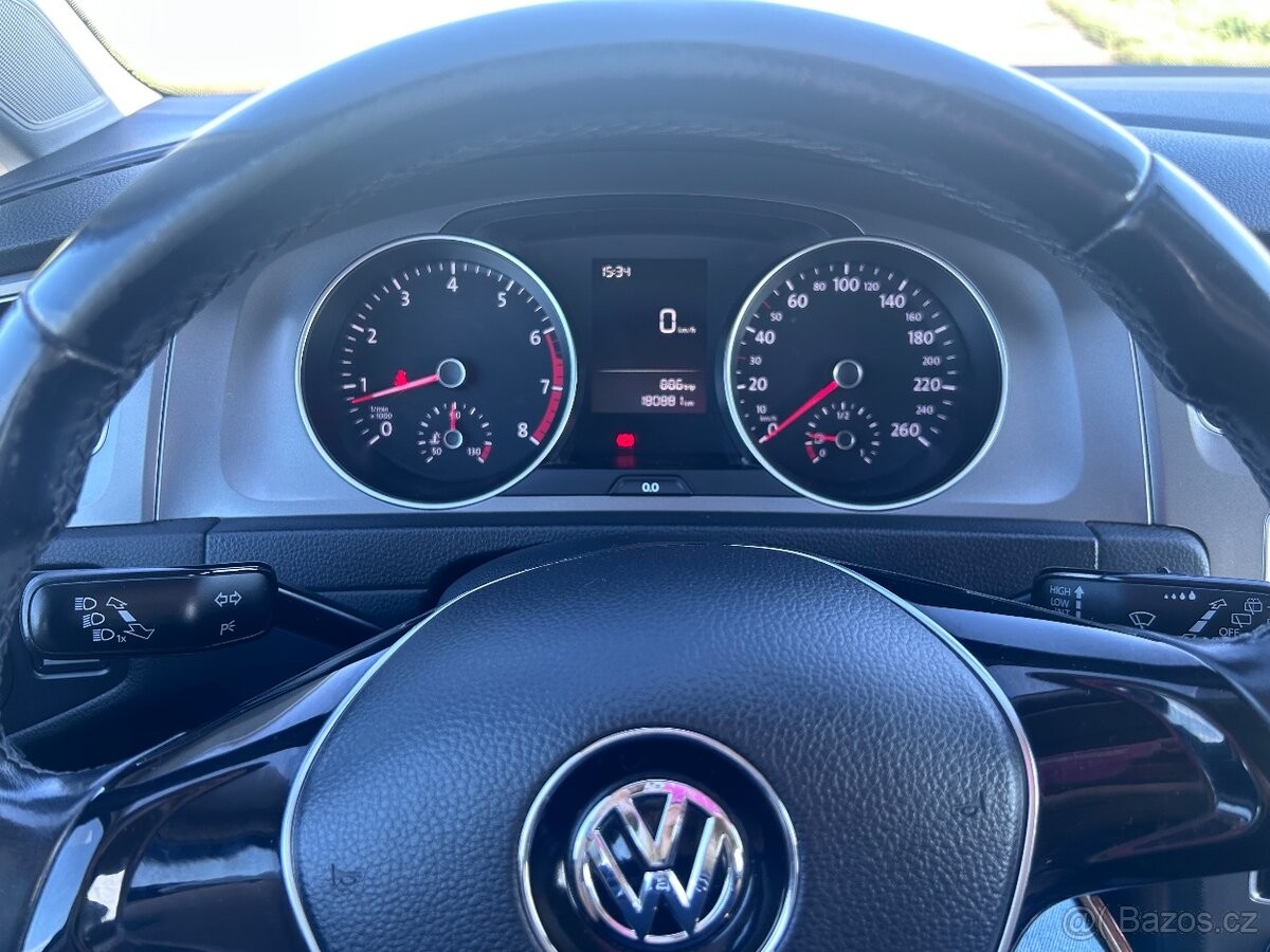 volkswagen-golf-1-2-tsi-63-kw-r-2015-181-000-km - 6
