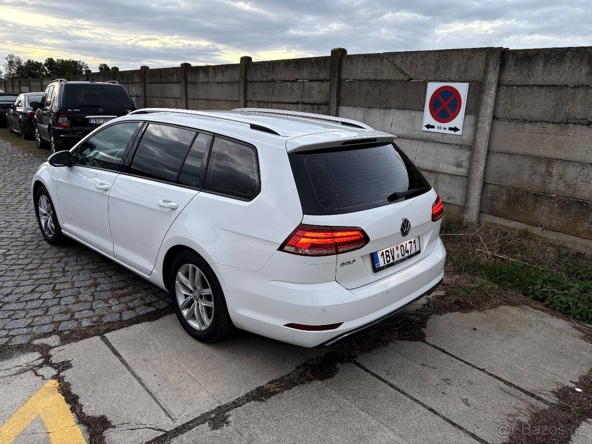 volkswagen-golf-1-6-tdi-85-kw-12-2017-full-led - 5