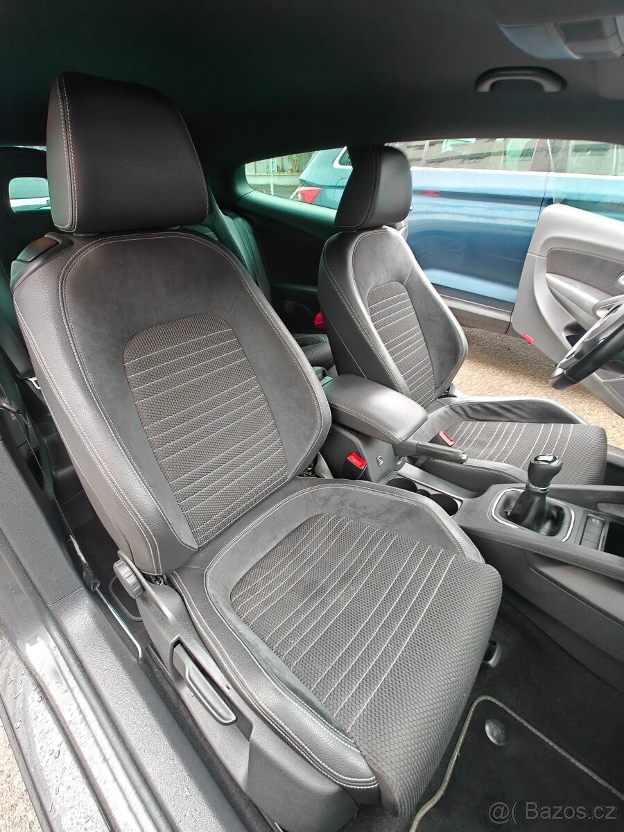 volkswagen-scirocco-1-4-tsi-118-kw-2009-175-000-km - 8