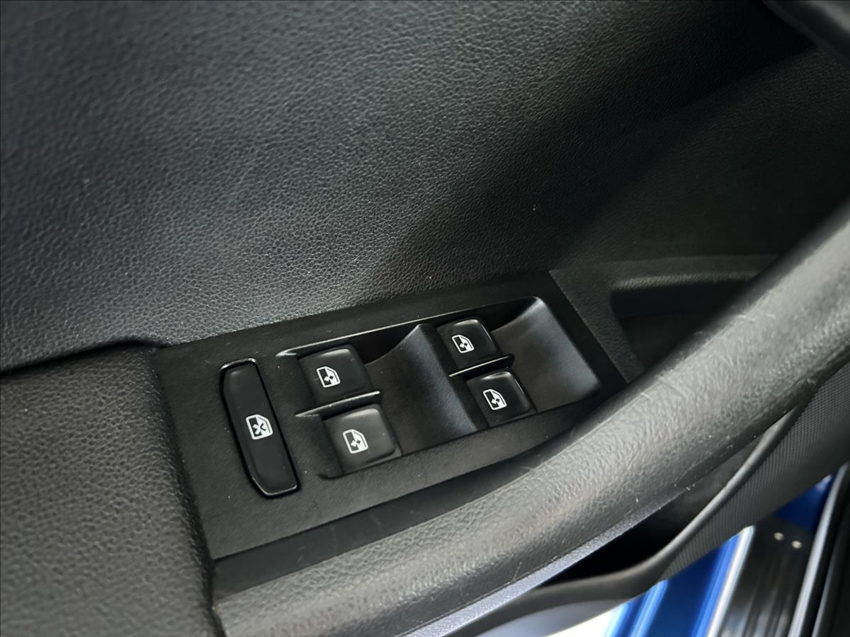 skoda-octavia-1-8-tsi-132kw-style-2-majitel - 7