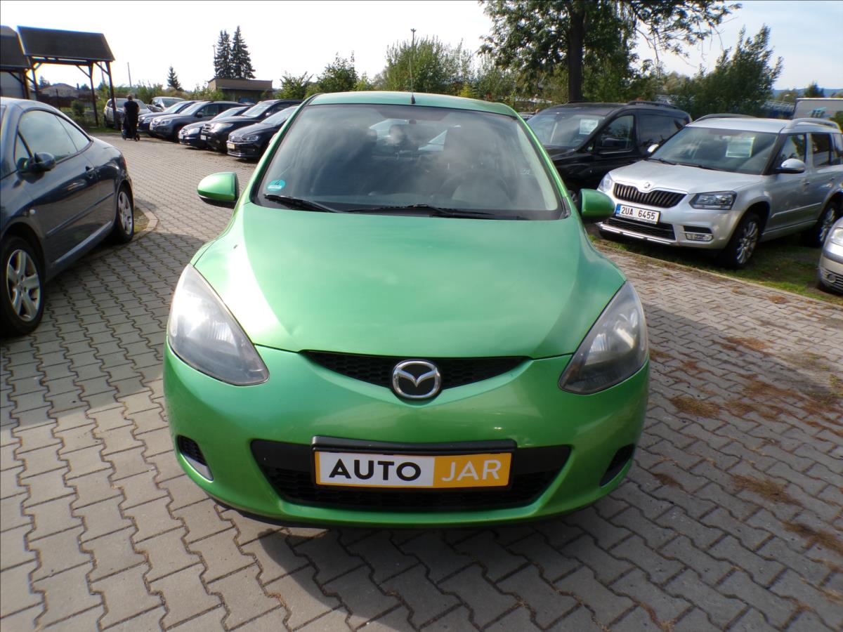 mazda-2-1-4-i-klimatizace - 2