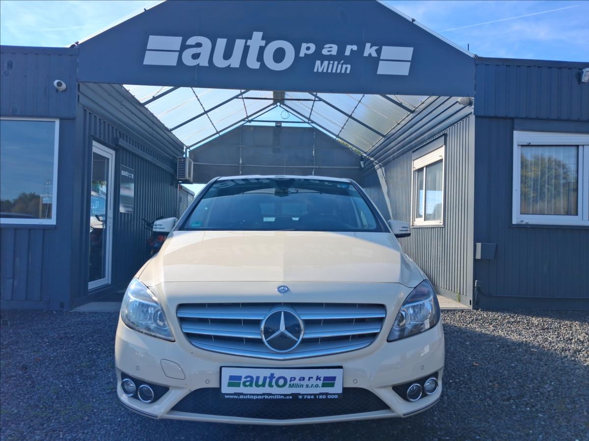 mercedes-benz-tridy-b-1-8-taxi - 1