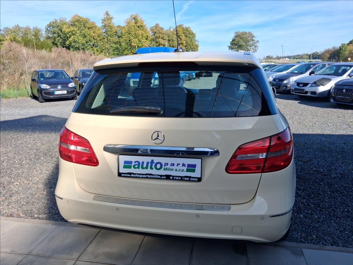 mercedes-benz-tridy-b-1-8-taxi - 5