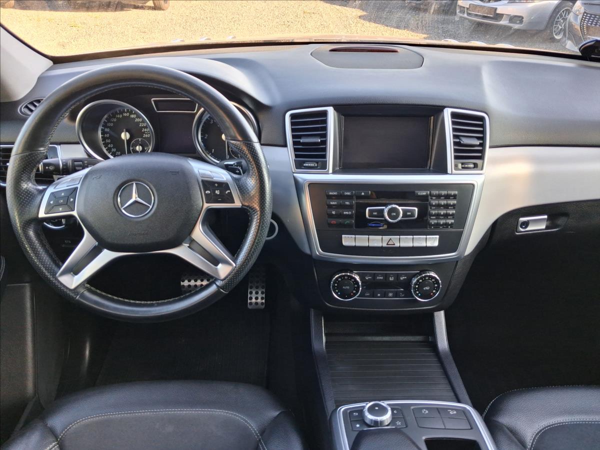 mercedes-benz-tridy-m-2-1-ml-250-150kw - 9