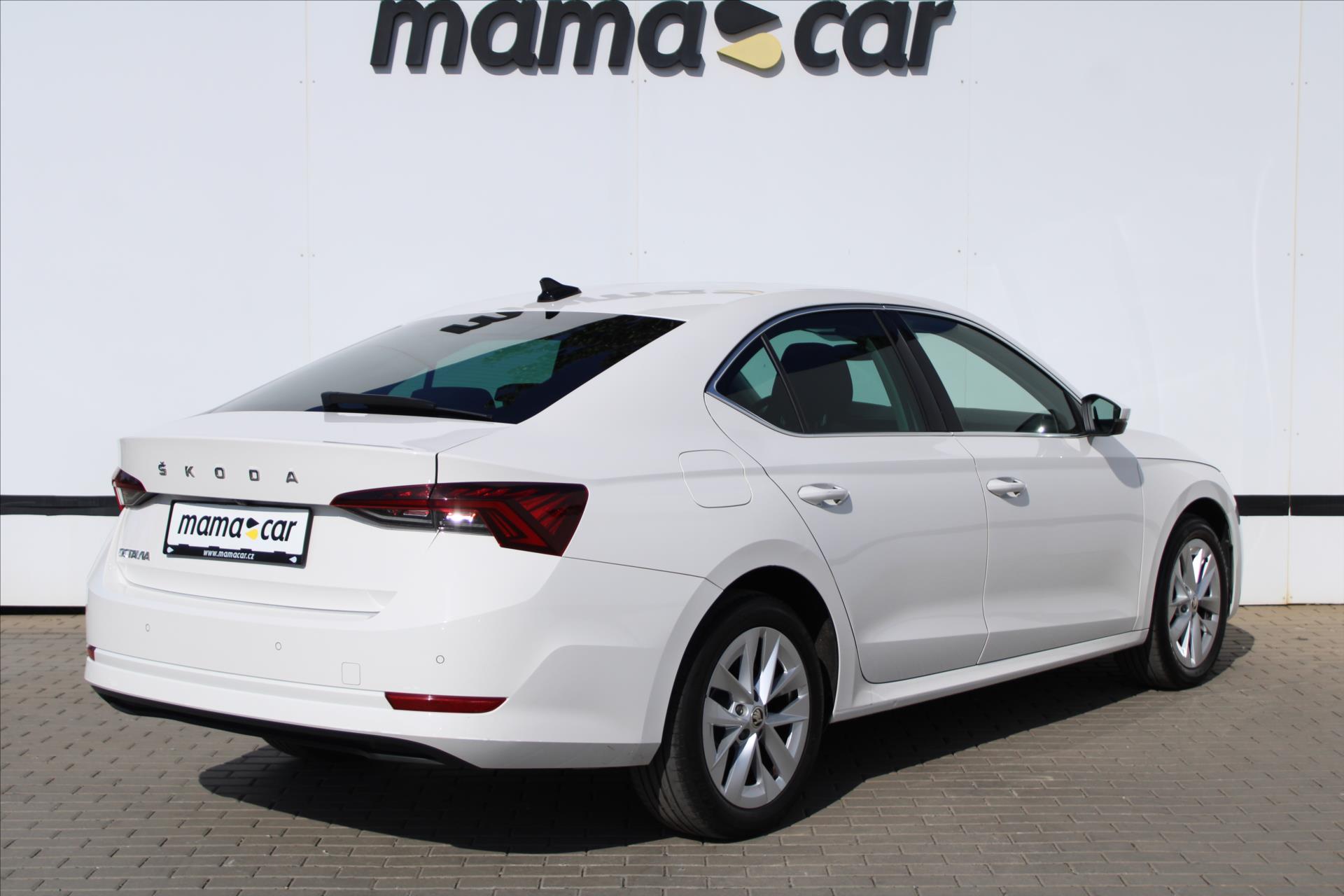 skoda-octavia-2-0tdi-style-1-maj-cr - 6