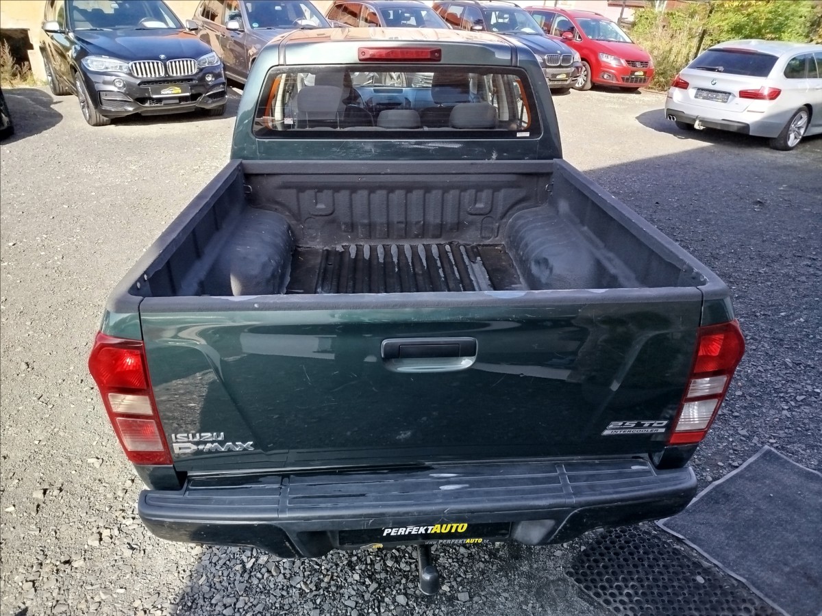 isuzu-d-max-2-5-td-120-kw-4x4-tz-na-3000kg - 4