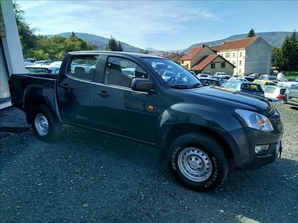 isuzu-d-max-2-5-td-120-kw-4x4-tz-na-3000kg - 7