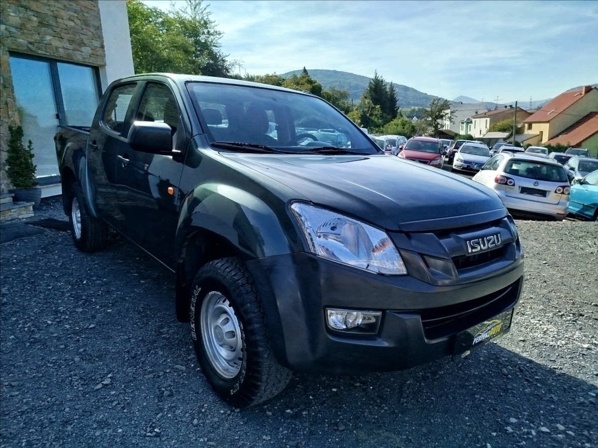 isuzu-d-max-2-5-td-120-kw-4x4-tz-na-3000kg - 8