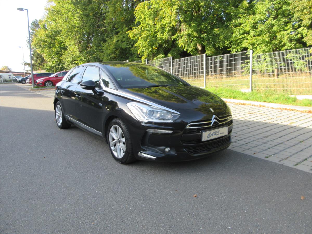 citroen-ds5-2-0-hdi-hybrid-4x4-automat - 3