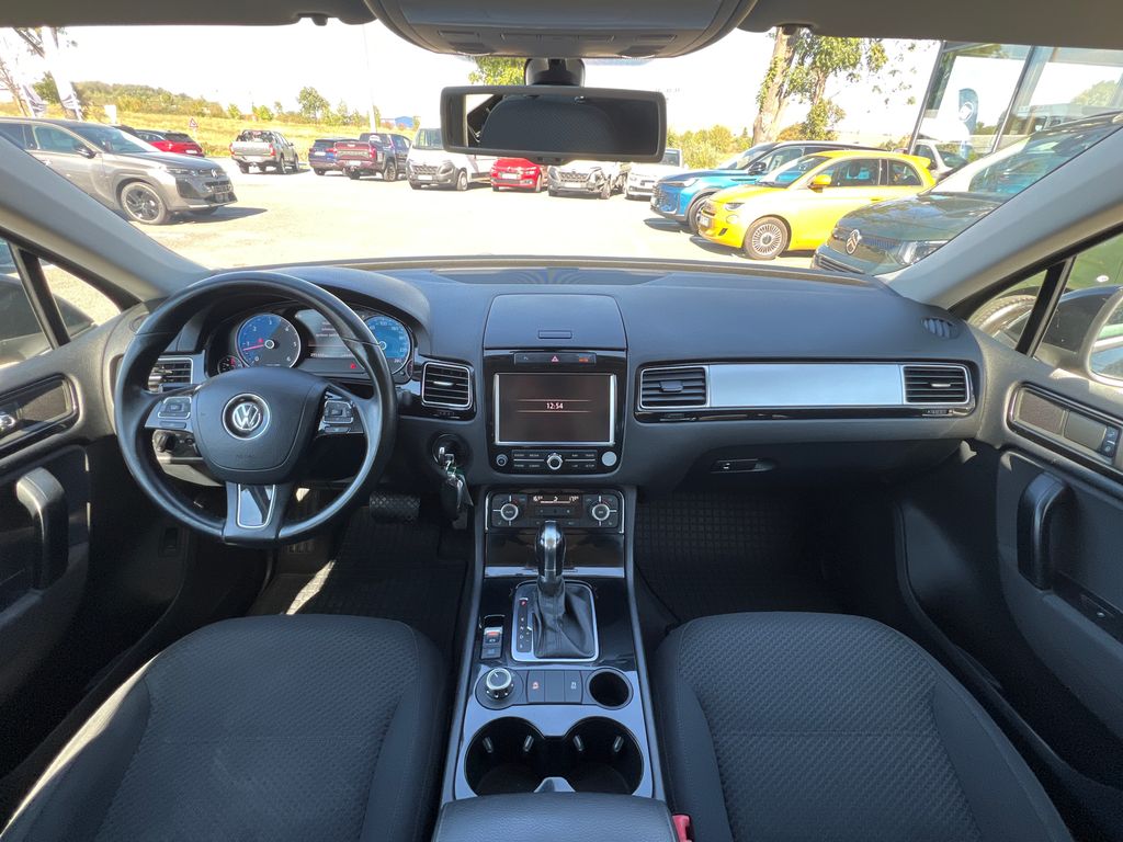 volkswagen-touareg-3-0-tdi-v6-204k-automat-4x4 - 1