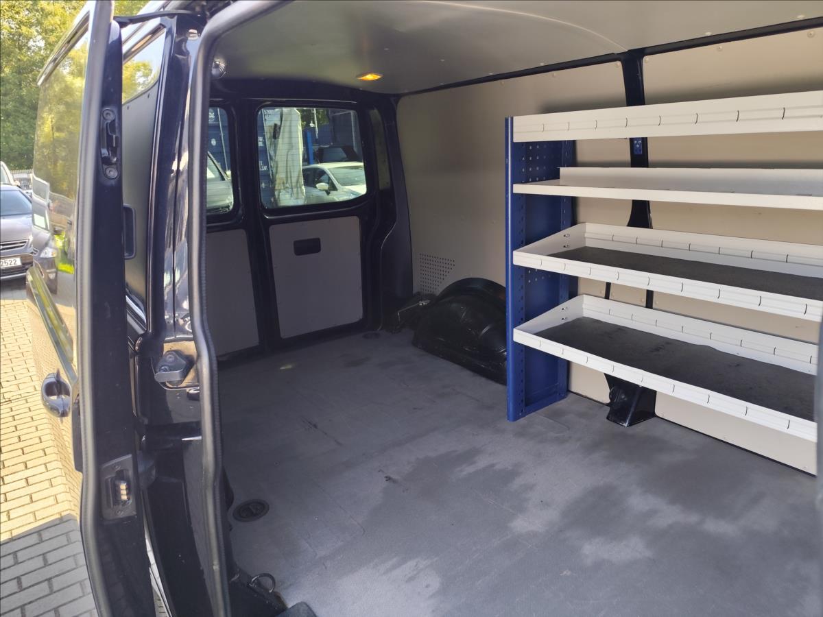 volkswagen-transporter-2-0tdi-150kw-dsg-l2-po-servisu - 3