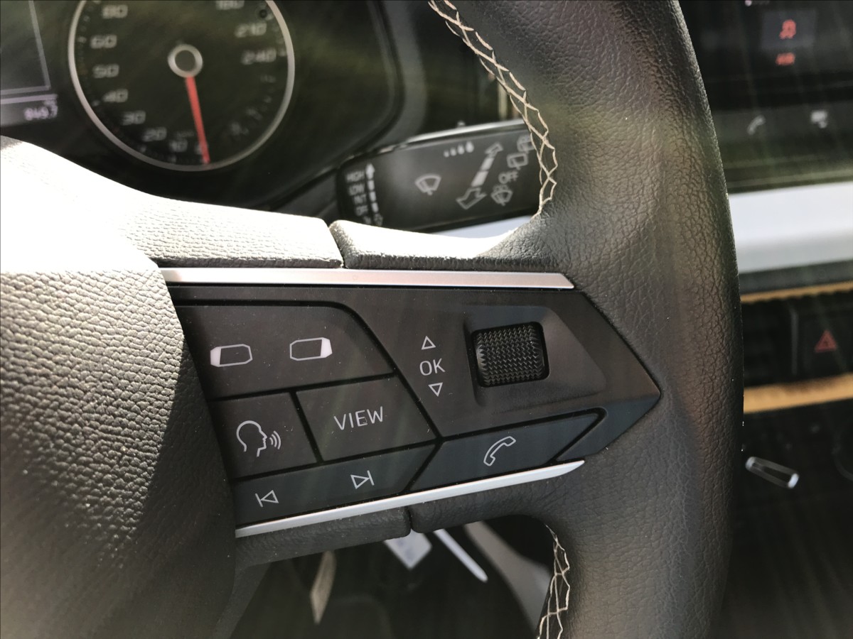 seat-arona-1-0-tsi-81kw-style - 9