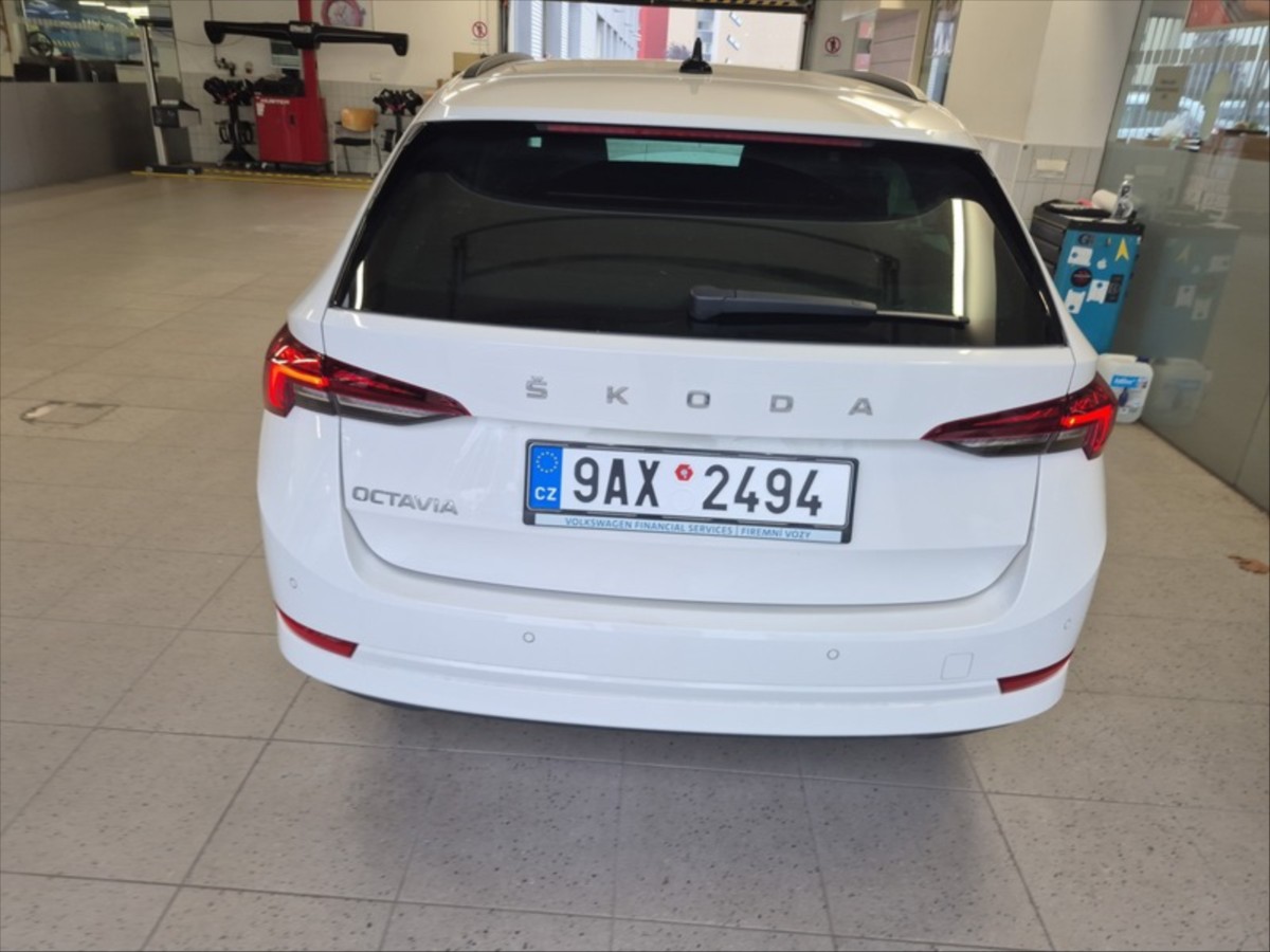 skoda-octavia-1-5-tsi-110kw-combi - 5