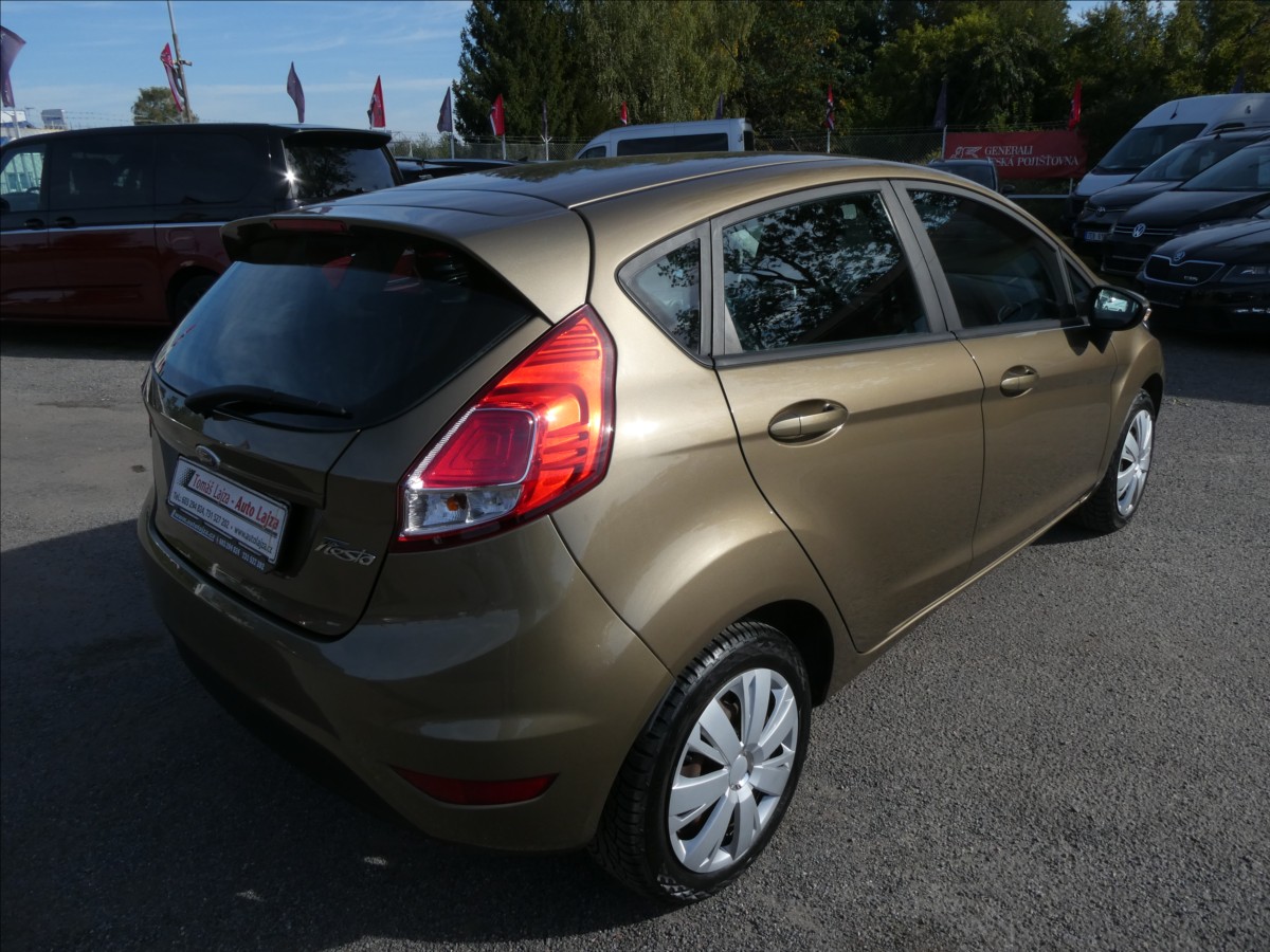 ford-fiesta-1-2-i-60kw-1-majitel-serviska - 8