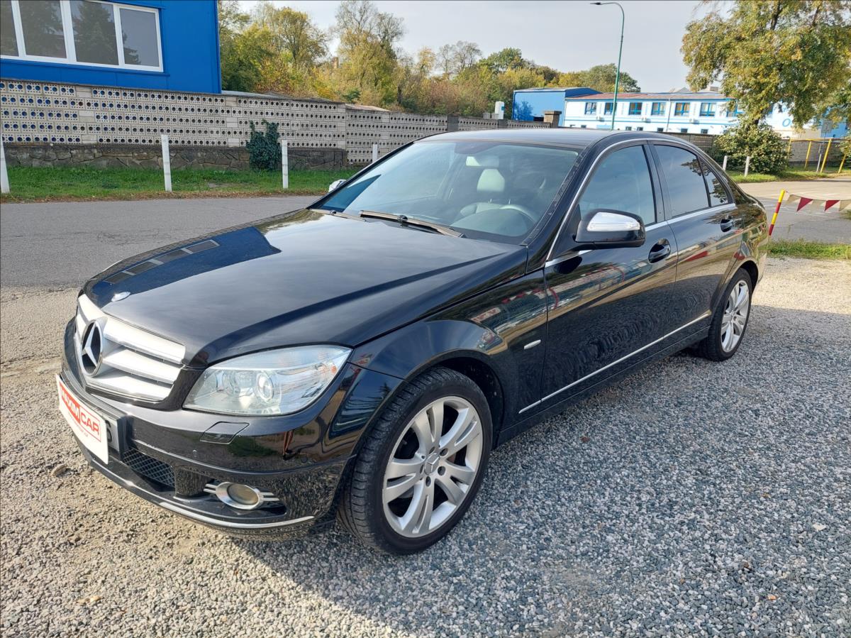 Mercedes-Benz Třídy C 2,2 CDi C220