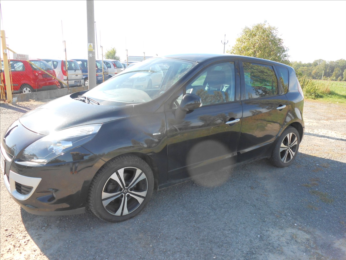 Renault Scénic 1,4 96 kW Historie Digiklima