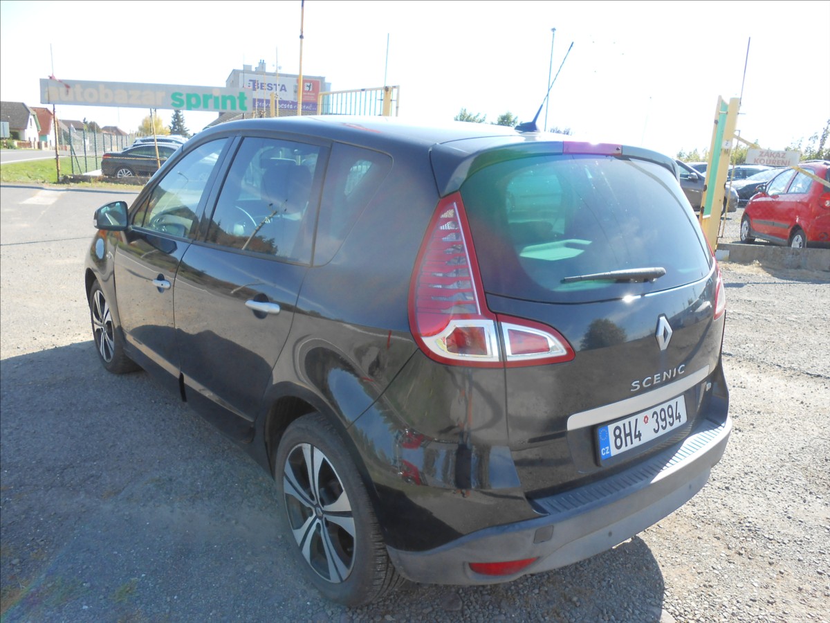 renault-scenic-1-4-96-kw-historie-digiklima - 8