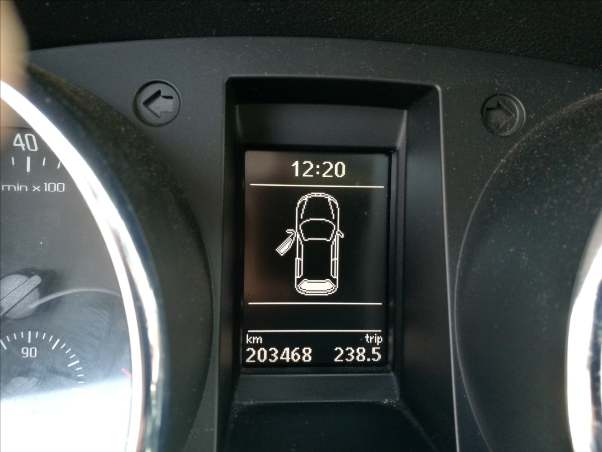 skoda-yeti-1-2-tsi-ambiente - 4