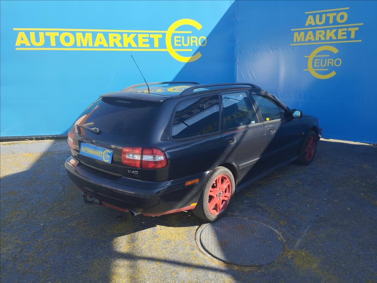 volvo-v40-1-8-90kw - 3