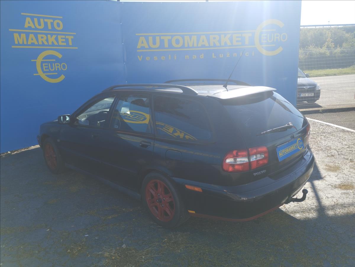 volvo-v40-1-8-90kw - 5