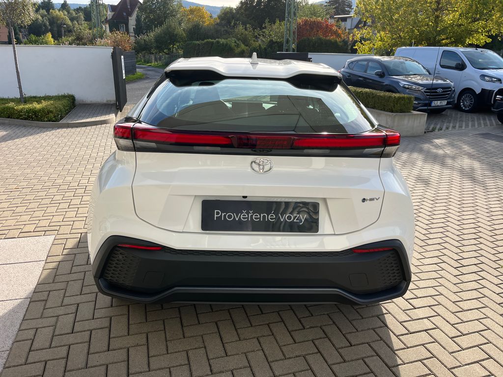 toyota-c-hr-1-8-hybrid-140k-e-cvt-comfort - 4