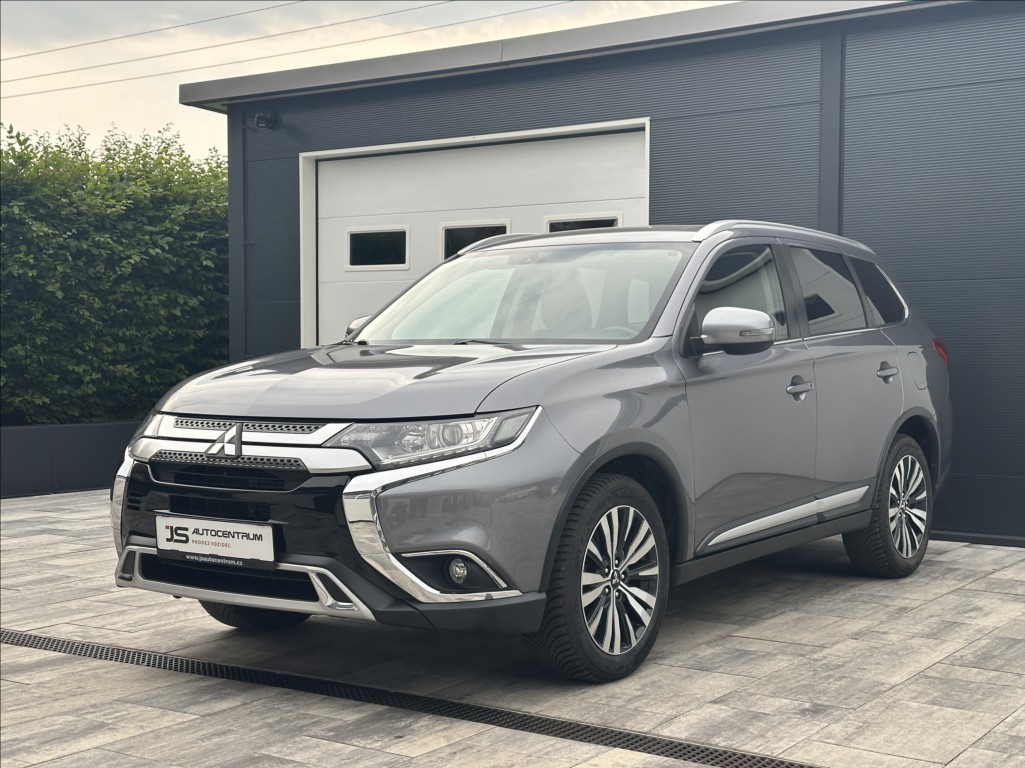 Mitsubishi Outlander 2,0 150PS  Active A/T